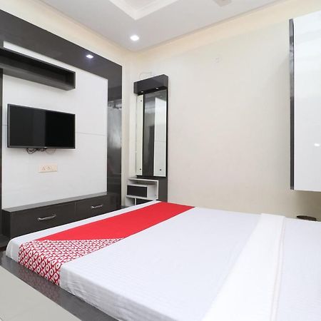 Oyo 29637 Hotel Kakkar ลูดิฮานา ภายนอก รูปภาพ