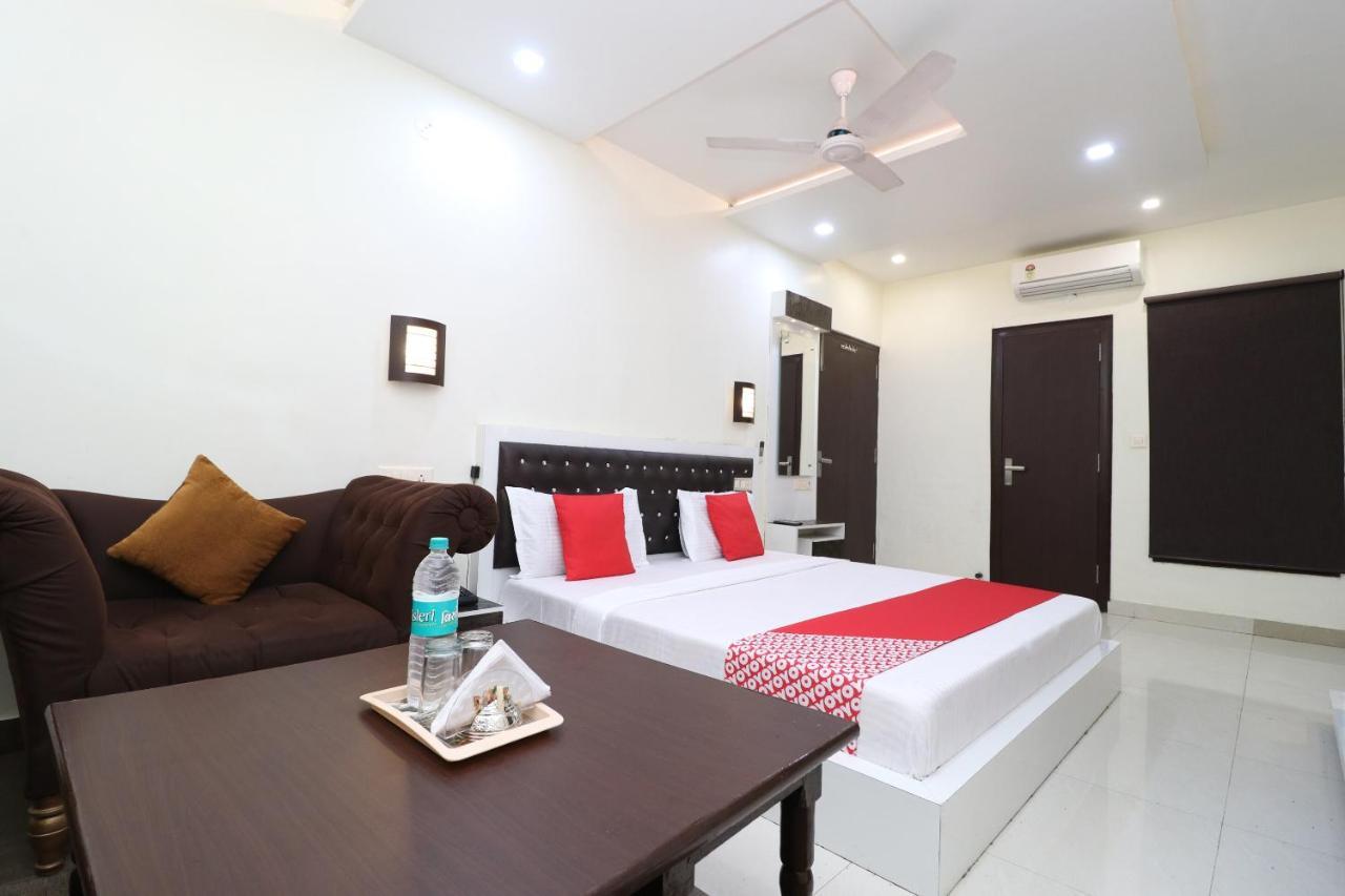Oyo 29637 Hotel Kakkar ลูดิฮานา ห้อง รูปภาพ